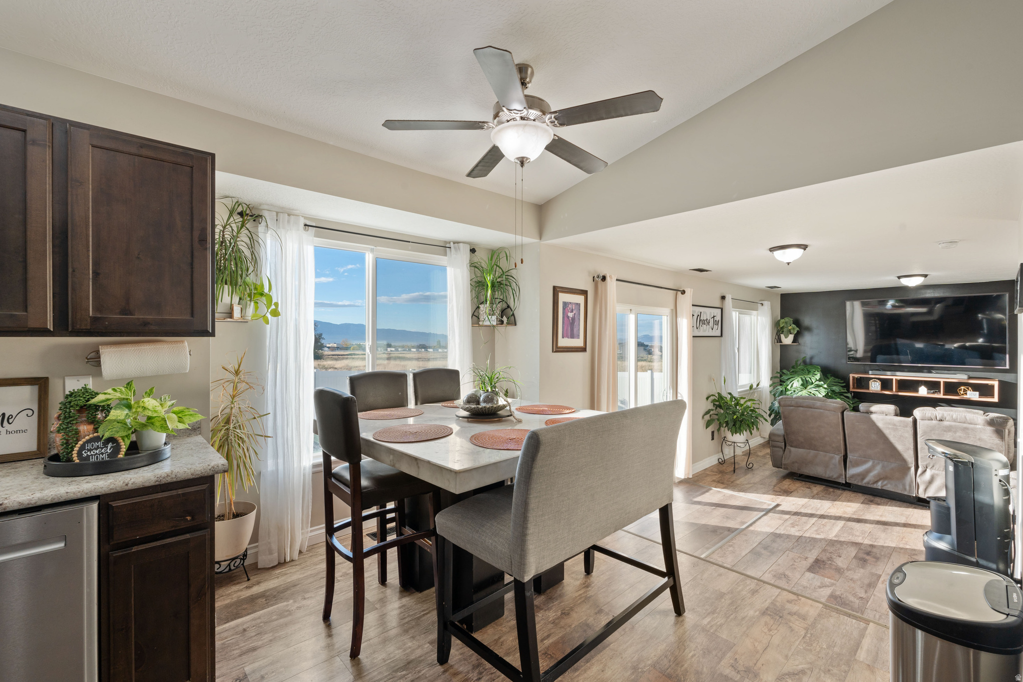 EASTLAND ESTATES - Residential