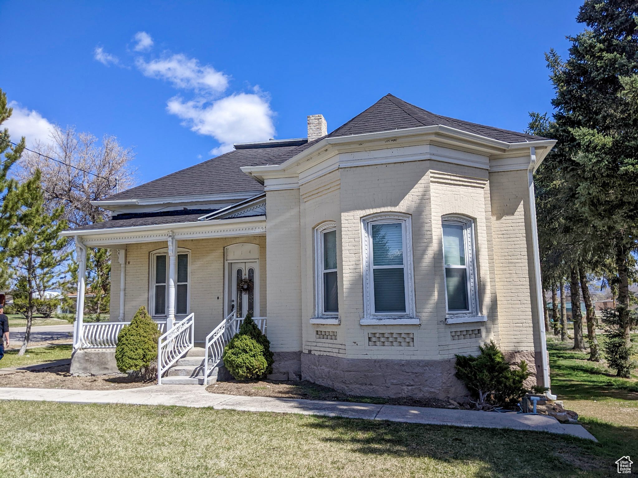 114 E Main St, Moroni, Utah image 1