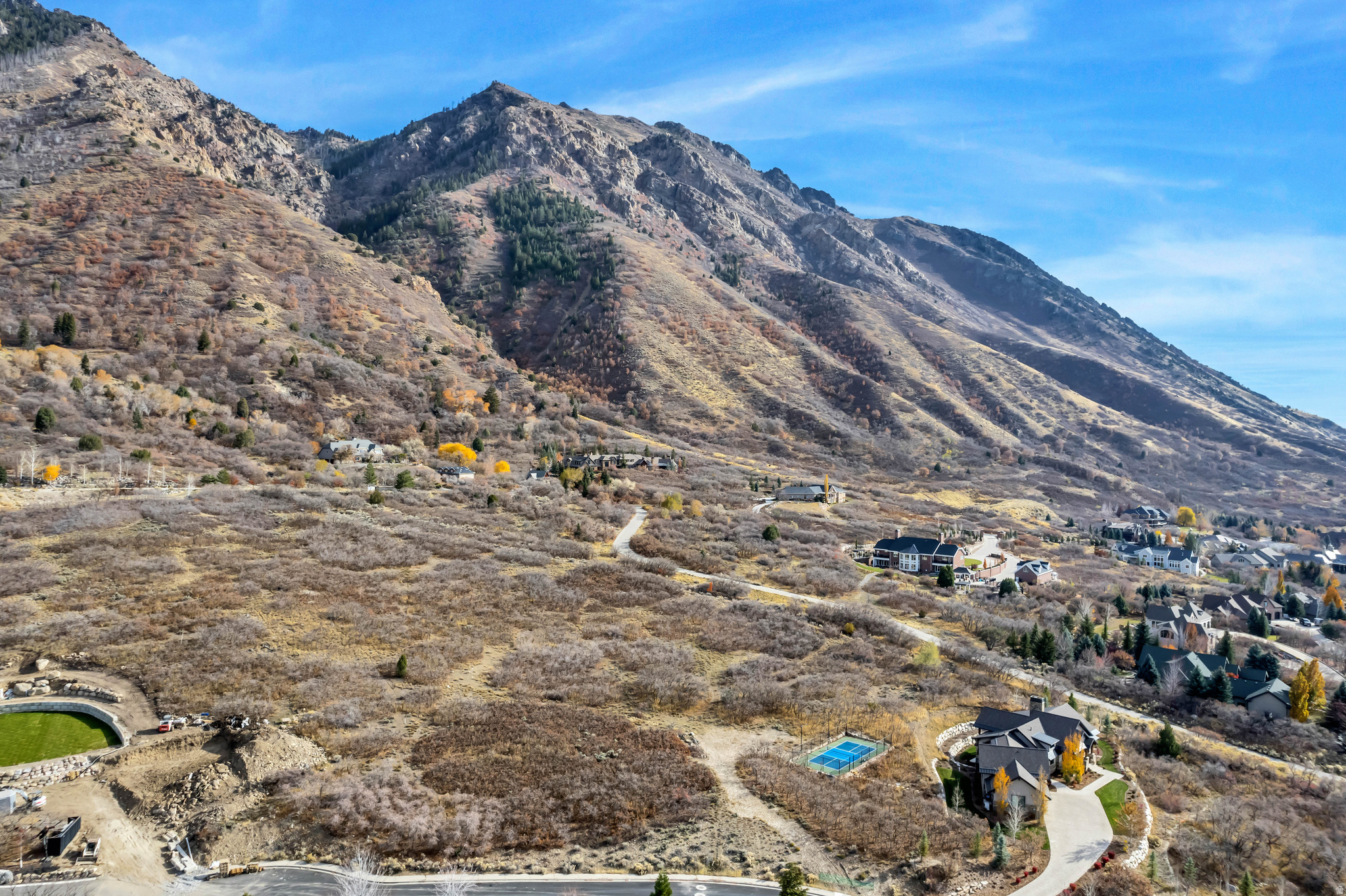 WILLOW CANYON - Land