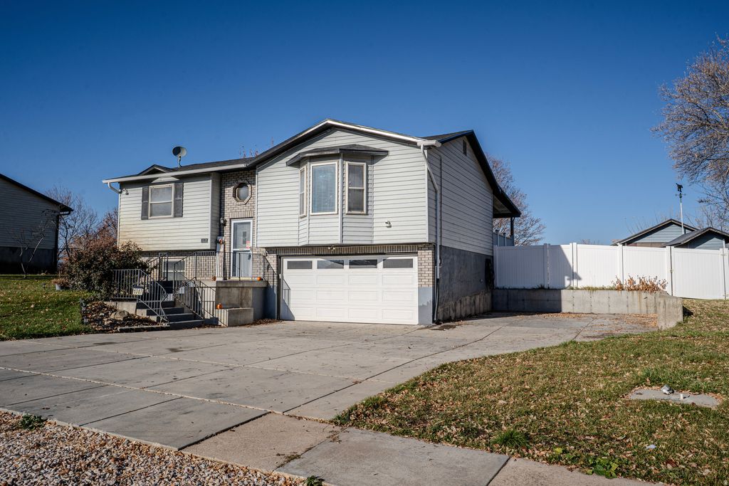Photo for 1307 N 225 W, Harrisville, UT 84404 (MLS # 2122454)