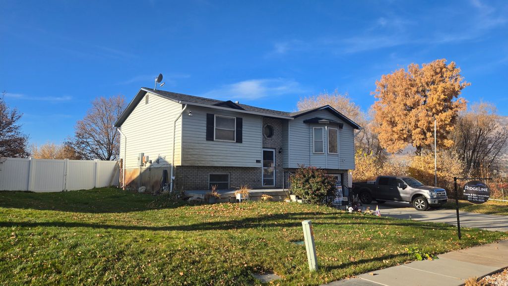Photo of 1307 N 225 W, Harrisville, UT 84404 (MLS # 2122454)