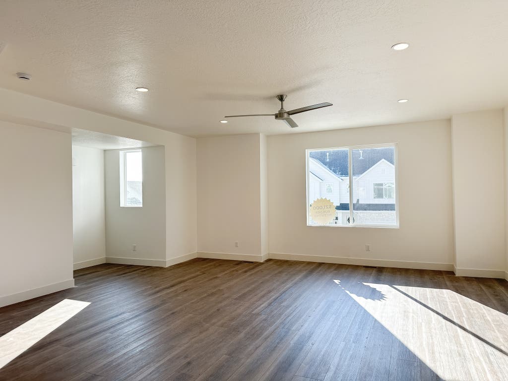 Photo of 924 W MOUNTAIN HOLLOW WAY #339, Lehi, UT 84048 (MLS # 2176241)