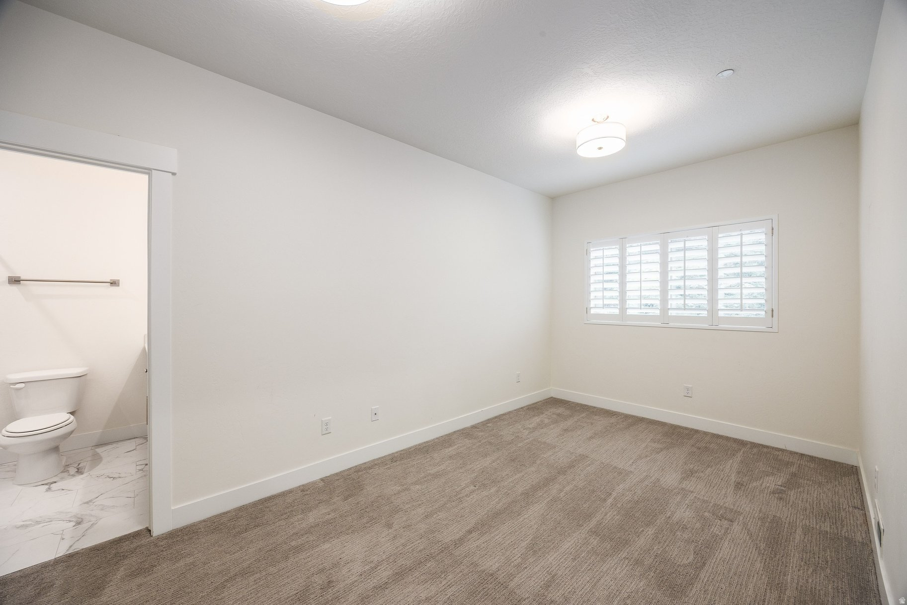 QUARRY SPRINGS AT PINEBROOK CONDO - Residential