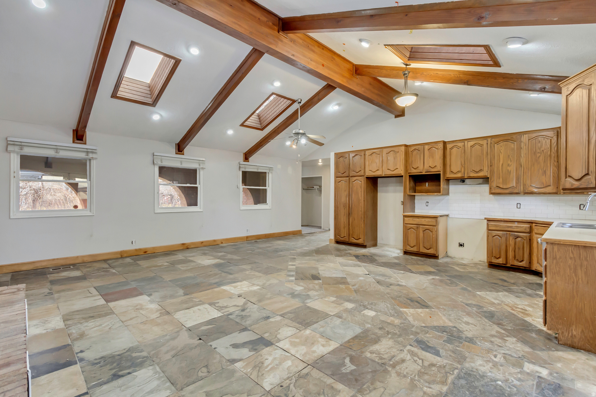 WALNUT BROOK - Residential