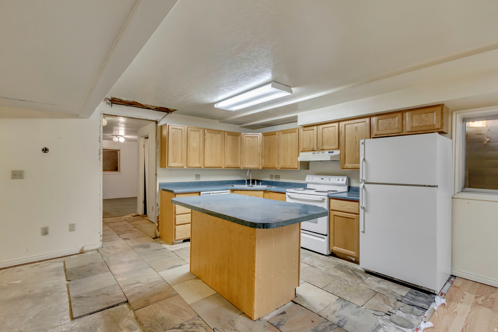 WALNUT BROOK - Residential