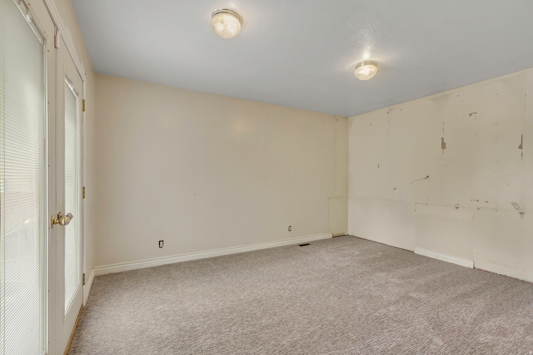 WALNUT BROOK - Residential