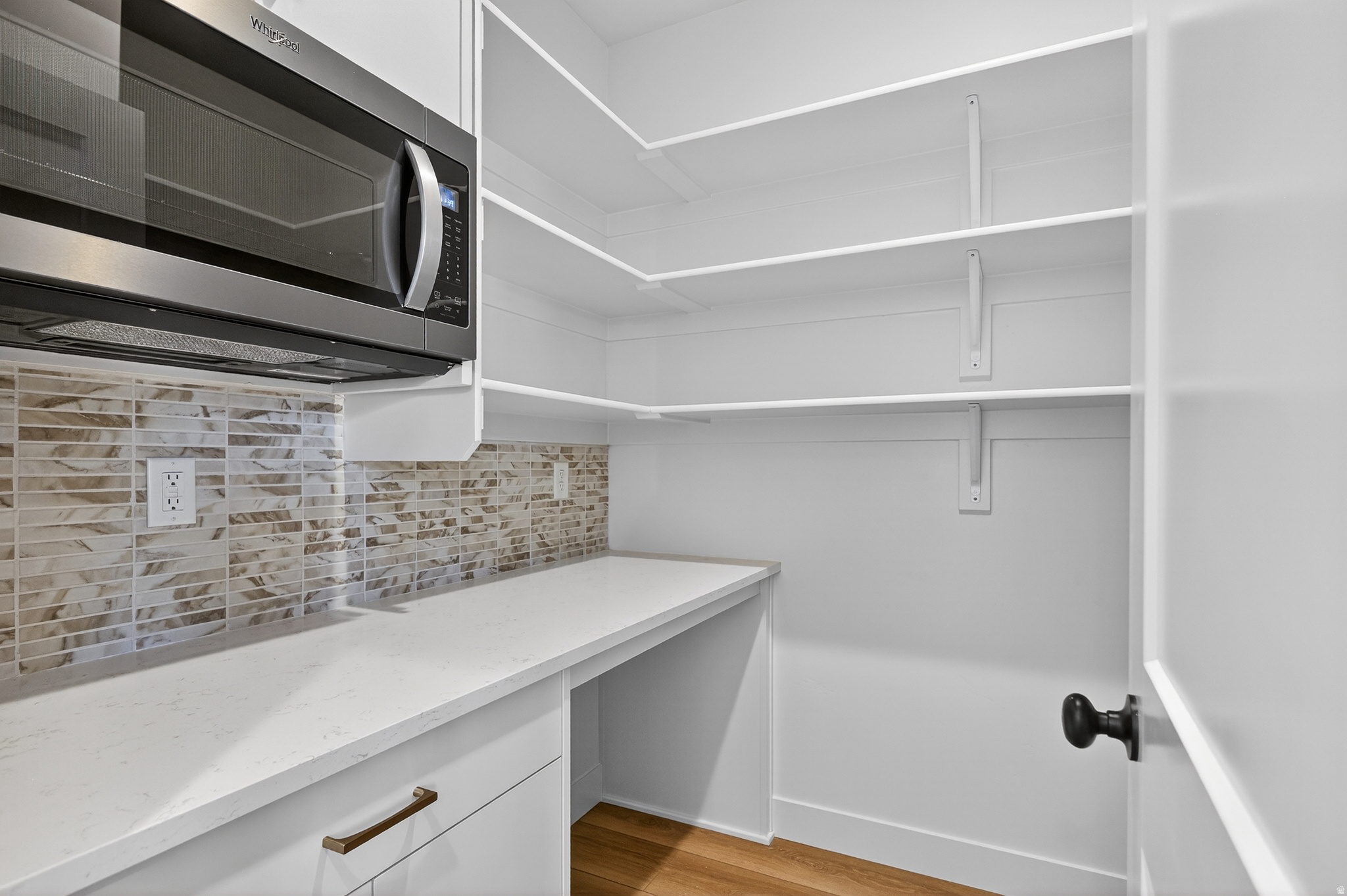 DIAMOND E - Residential