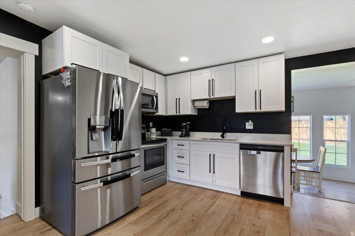 MEADOWBROOK FARMS - Residential