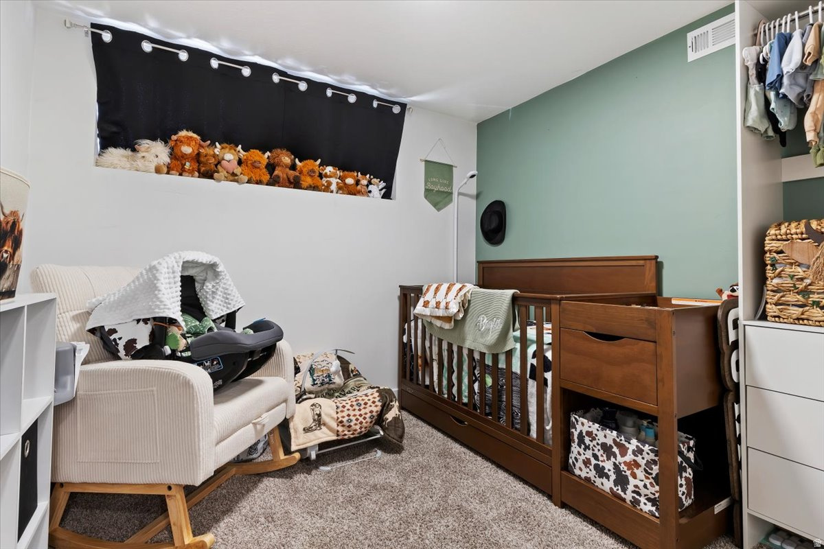 MEADOWBROOK FARMS - Residential