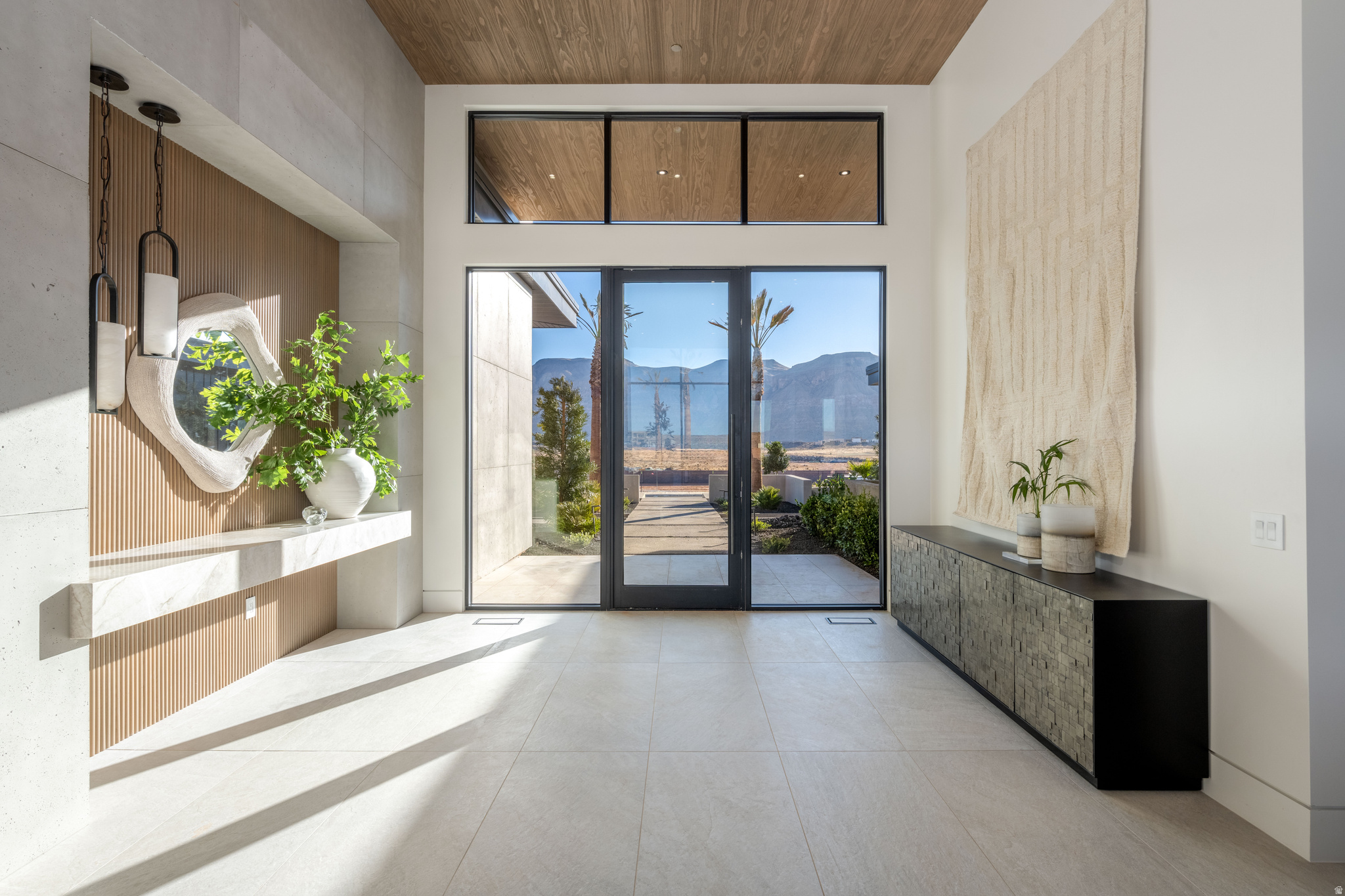 SOUTHERN SHORES - Residential