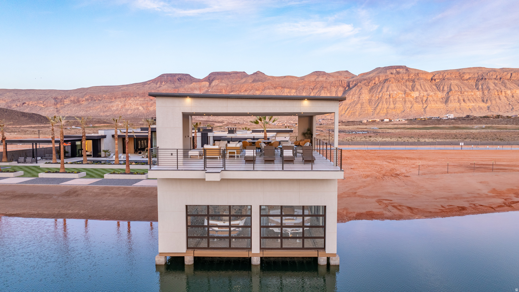 SOUTHERN SHORES - Residential