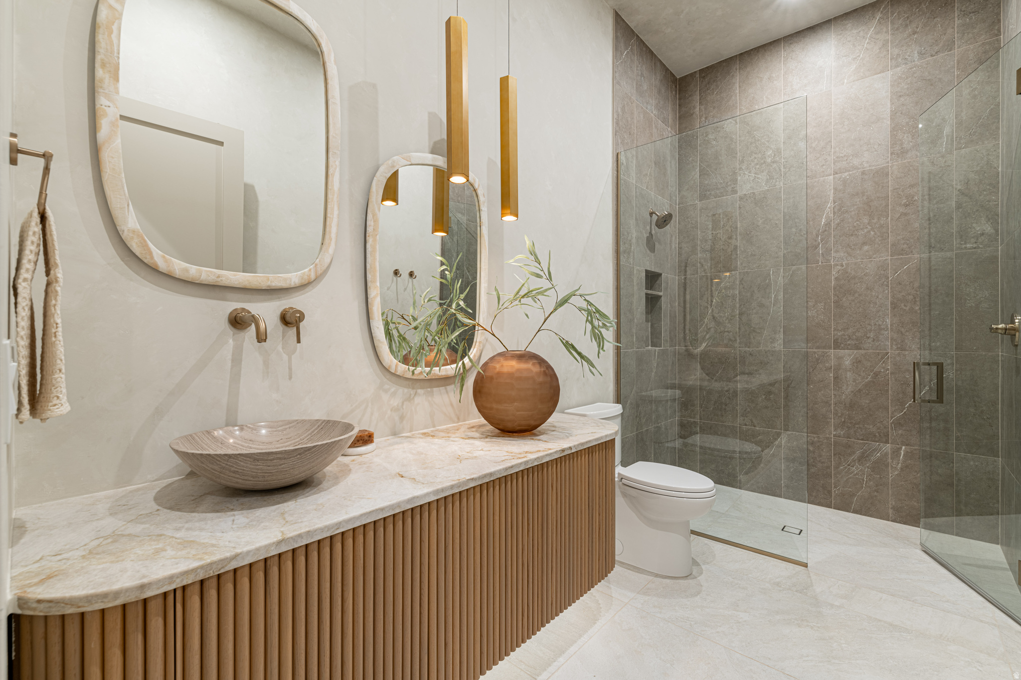 SOUTHERN SHORES - Residential