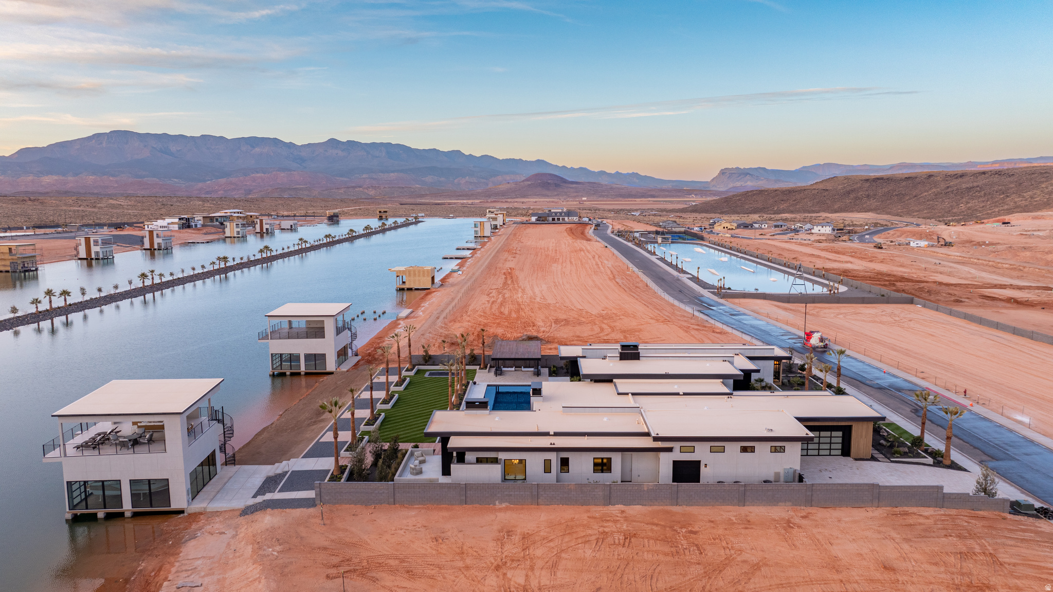 SOUTHERN SHORES - Residential