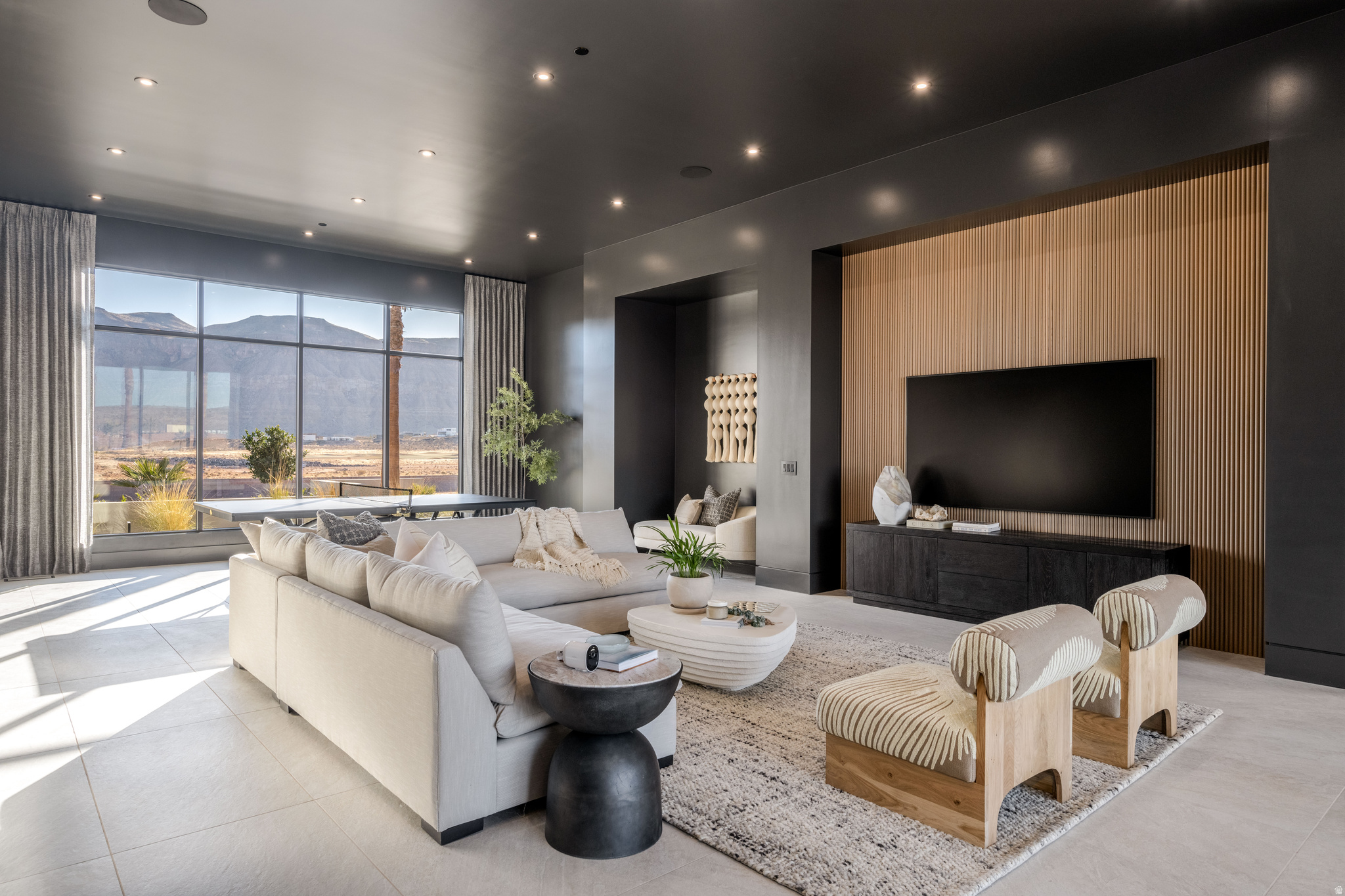 SOUTHERN SHORES - Residential