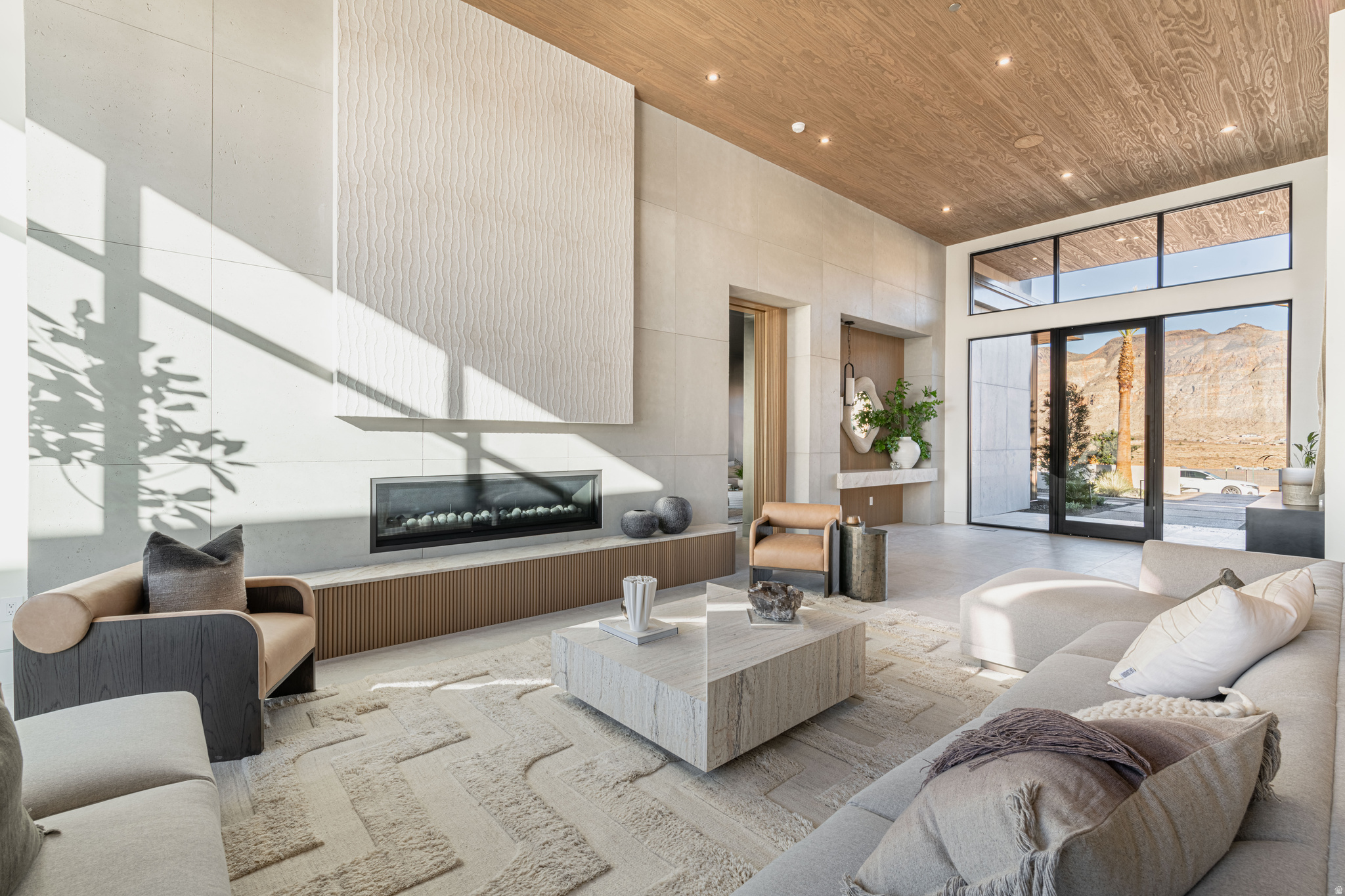 SOUTHERN SHORES - Residential