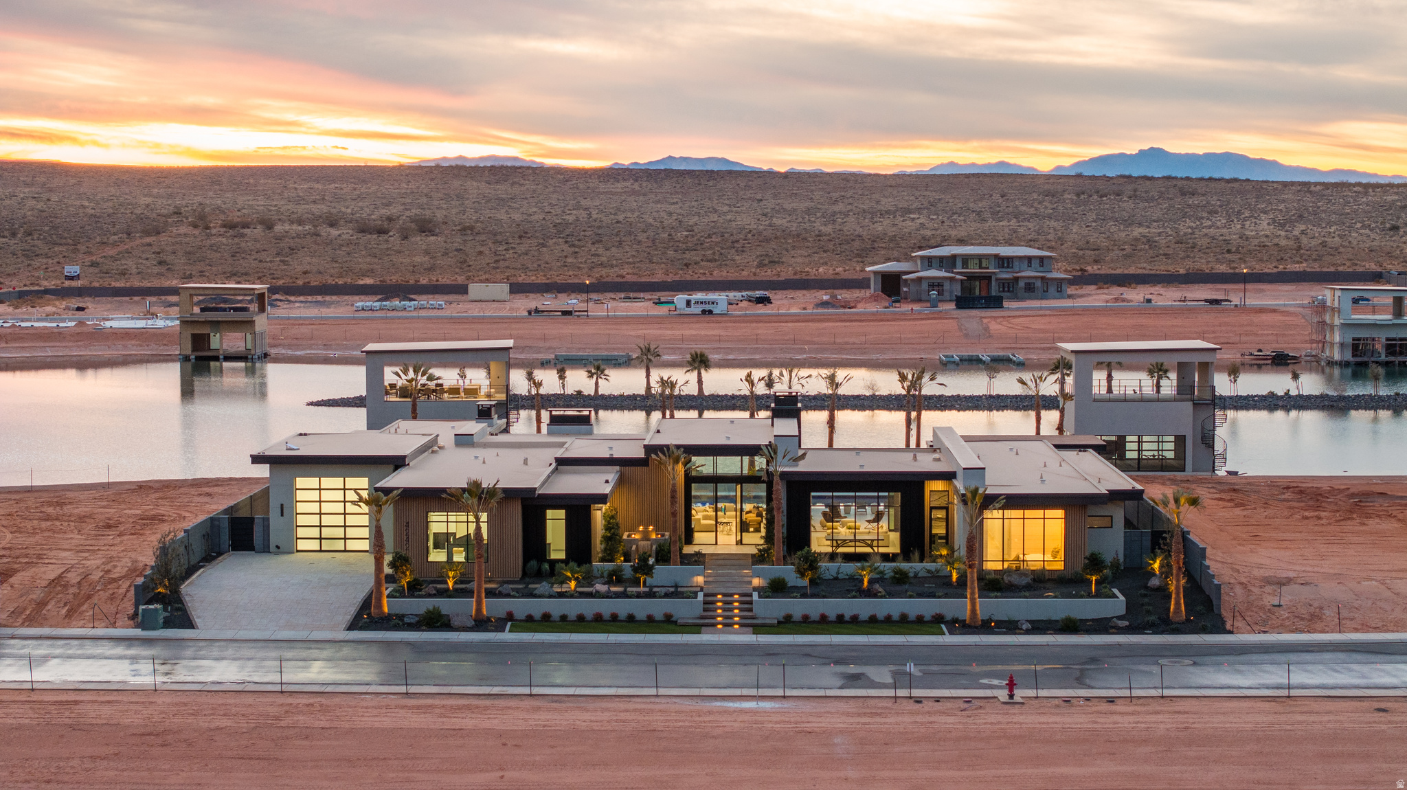 SOUTHERN SHORES - Residential