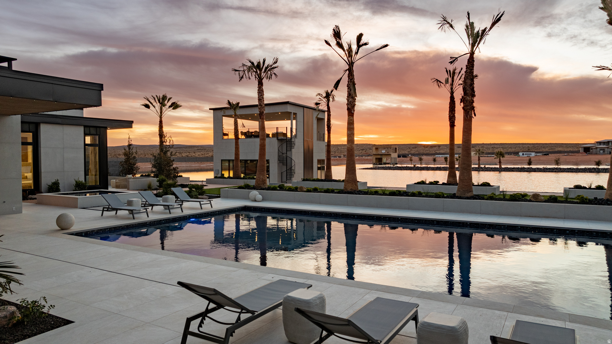 SOUTHERN SHORES - Residential