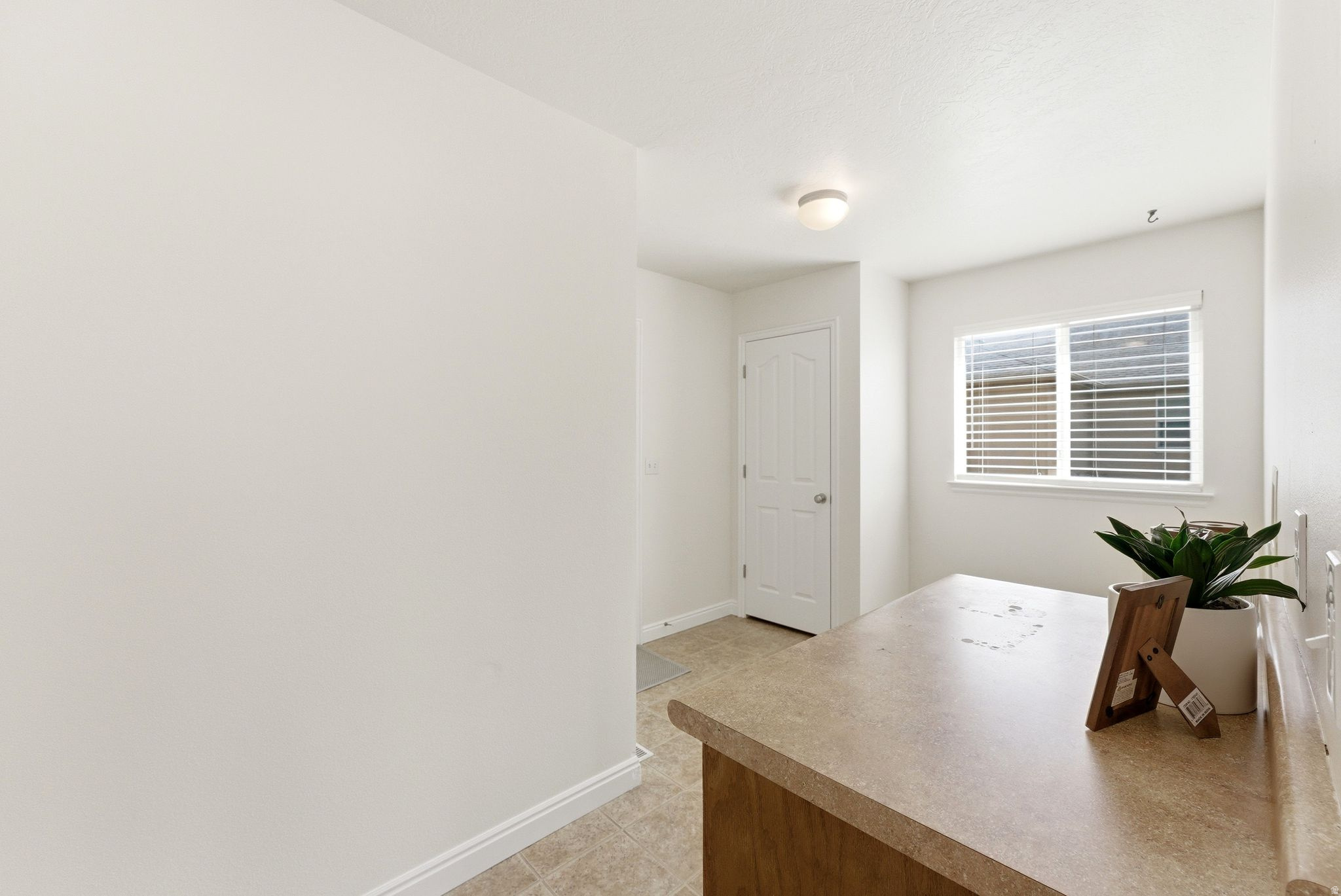 LONE TREE AT CIRCLE FIVE RANCH - Residential