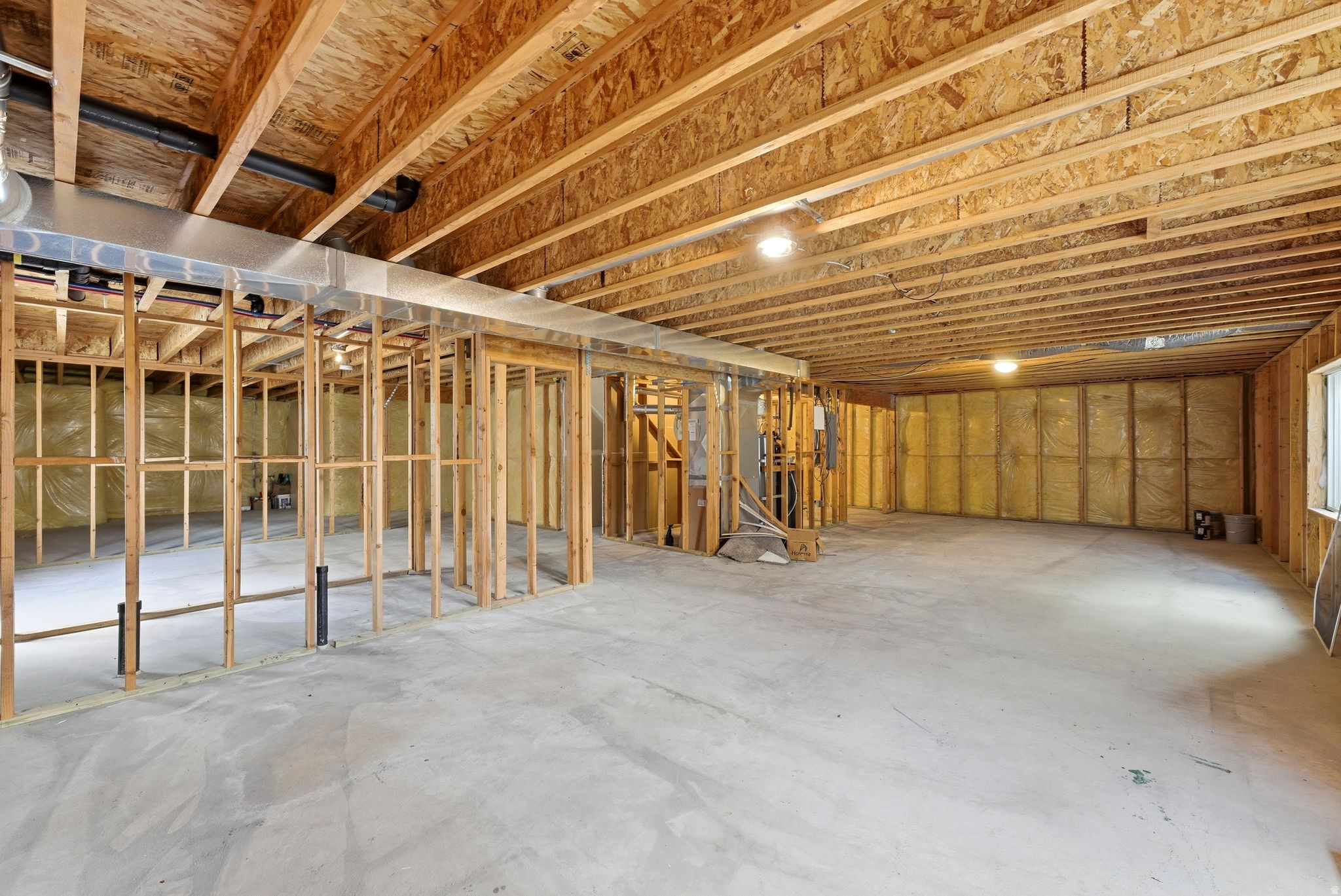 LONE TREE AT CIRCLE FIVE RANCH - Residential