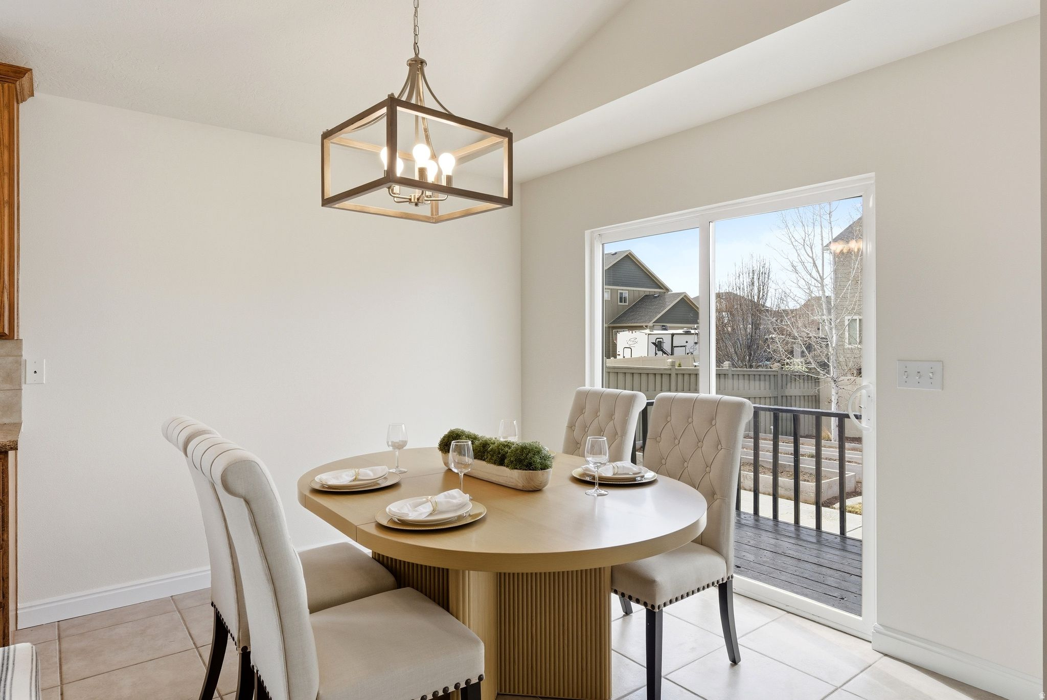 LONE TREE AT CIRCLE FIVE RANCH - Residential