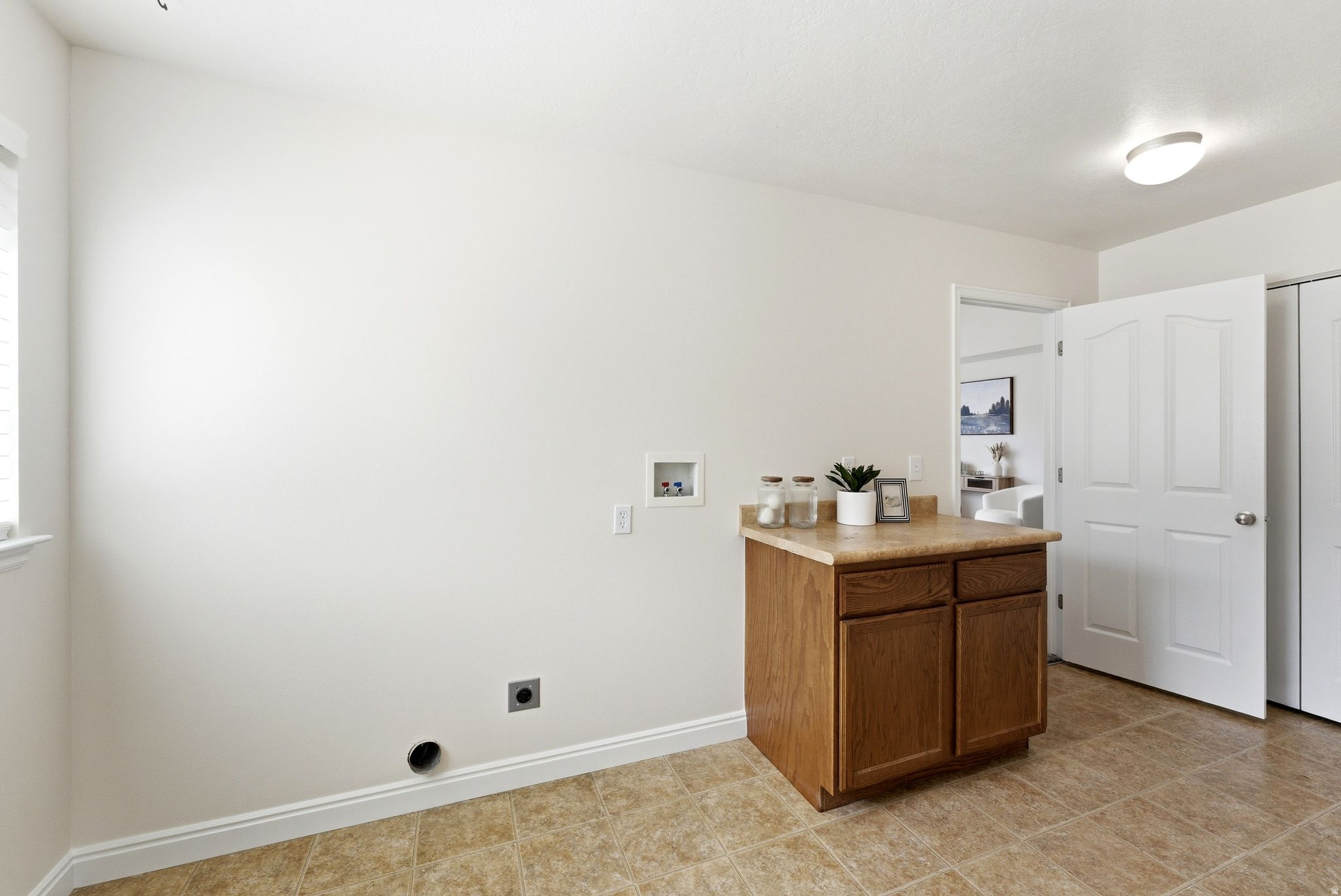 LONE TREE AT CIRCLE FIVE RANCH - Residential