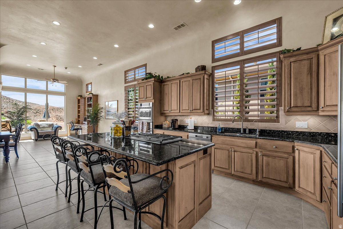 SANTA MARIA AT SUNBROOK 2 - Residential