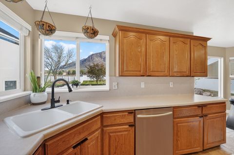 Tiny photo for 684 E 2900 N, North Ogden, UT 84414 (MLS # 2147483)