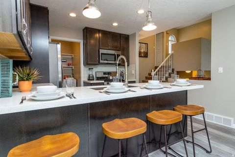 Tiny photo for 8234 S WASATCH GROVE LN, Salt Lake City, UT 84121 (MLS # 2151623)