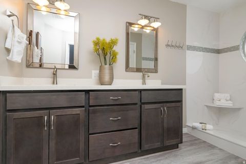 Tiny photo for 8234 S WASATCH GROVE LN, Salt Lake City, UT 84121 (MLS # 2151623)