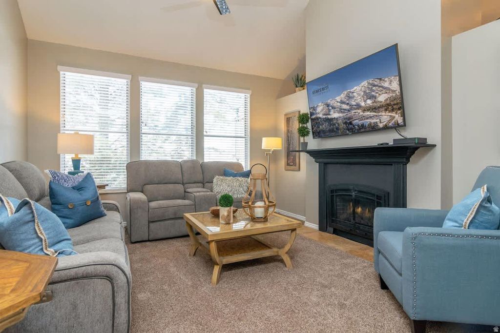 Photo of 8234 S WASATCH GROVE LN, Salt Lake City, UT 84121 (MLS # 2151623)