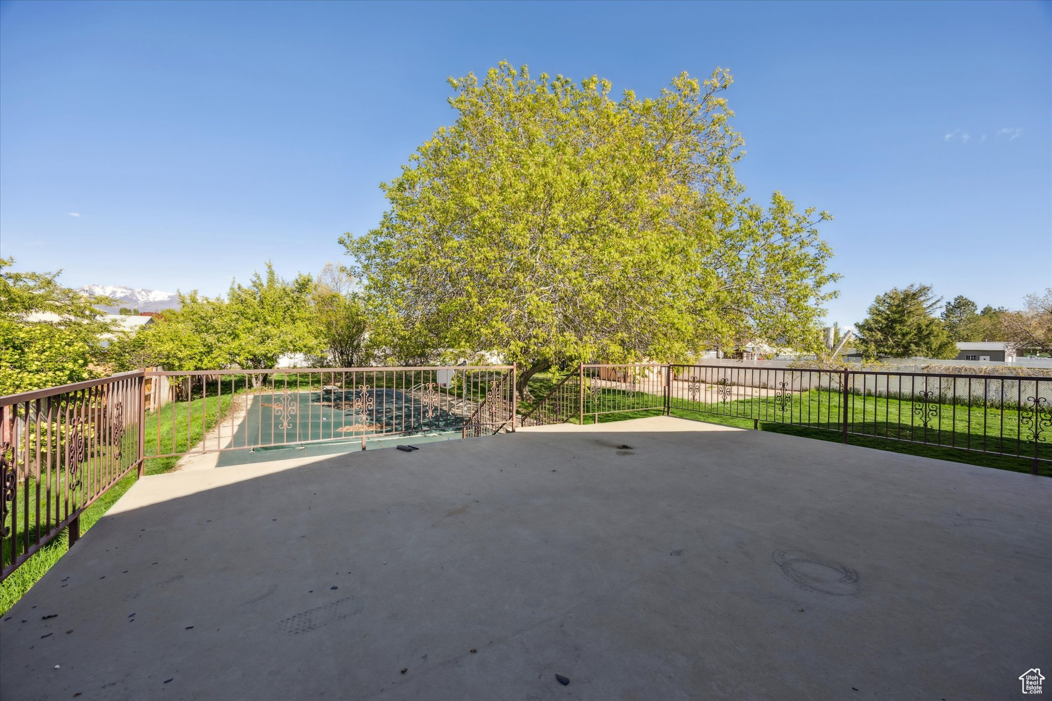 5350 S 3450, Roy, Utah image 33