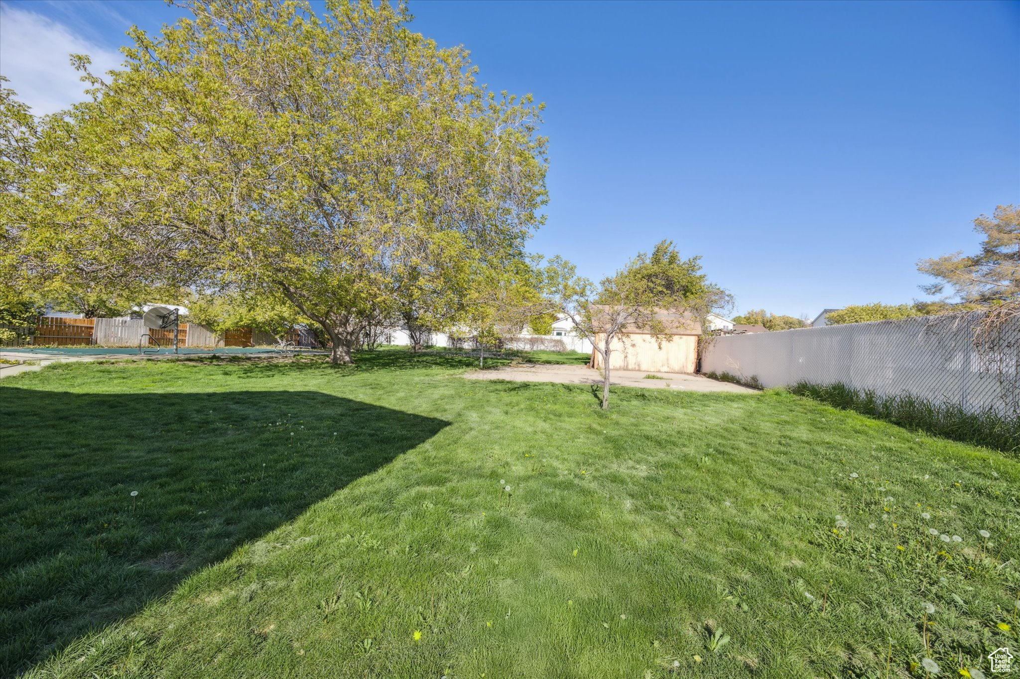5350 S 3450, Roy, Utah image 35
