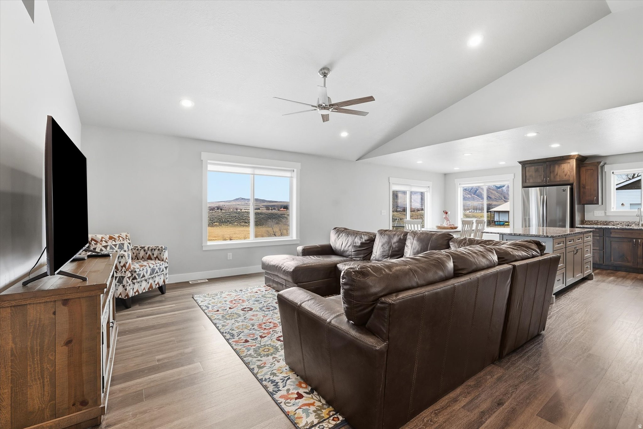 RIVERBEND ESTATES - Residential