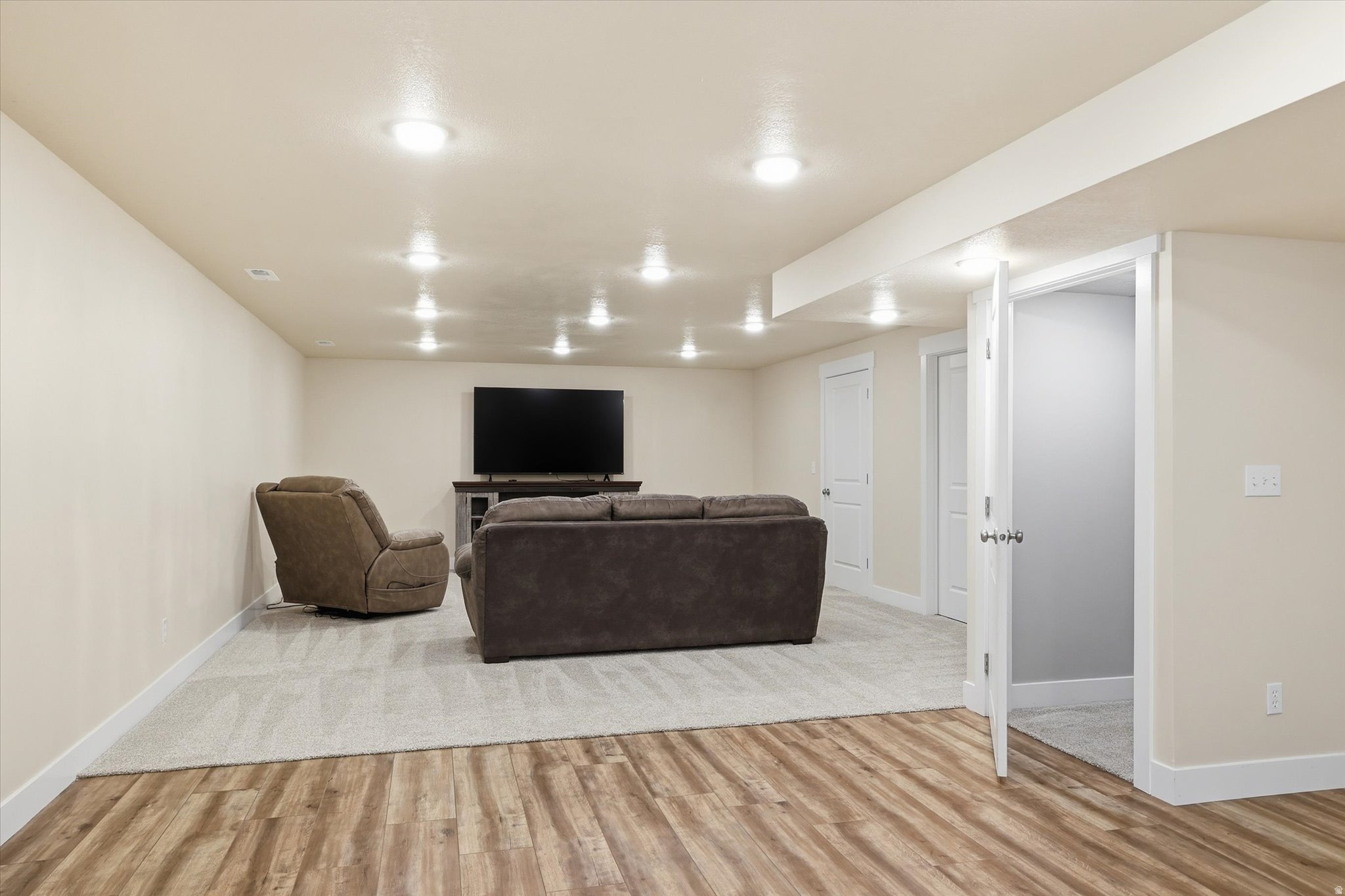 RIVERBEND ESTATES - Residential