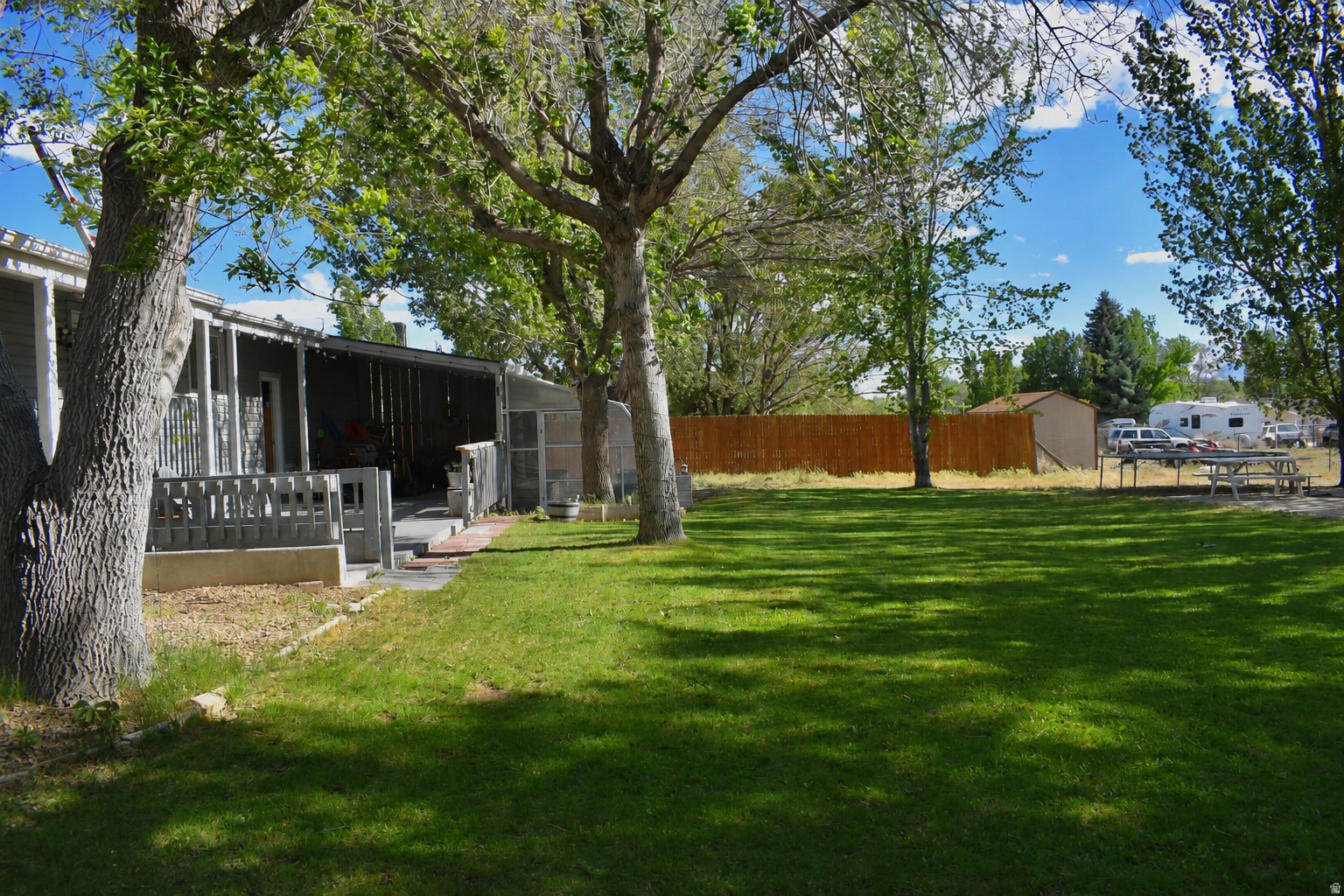 COTTONWOOD COVE - Residential