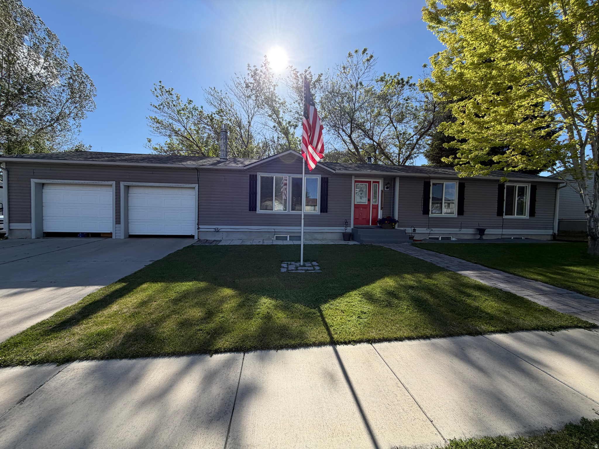 COTTONWOOD COVE - Residential