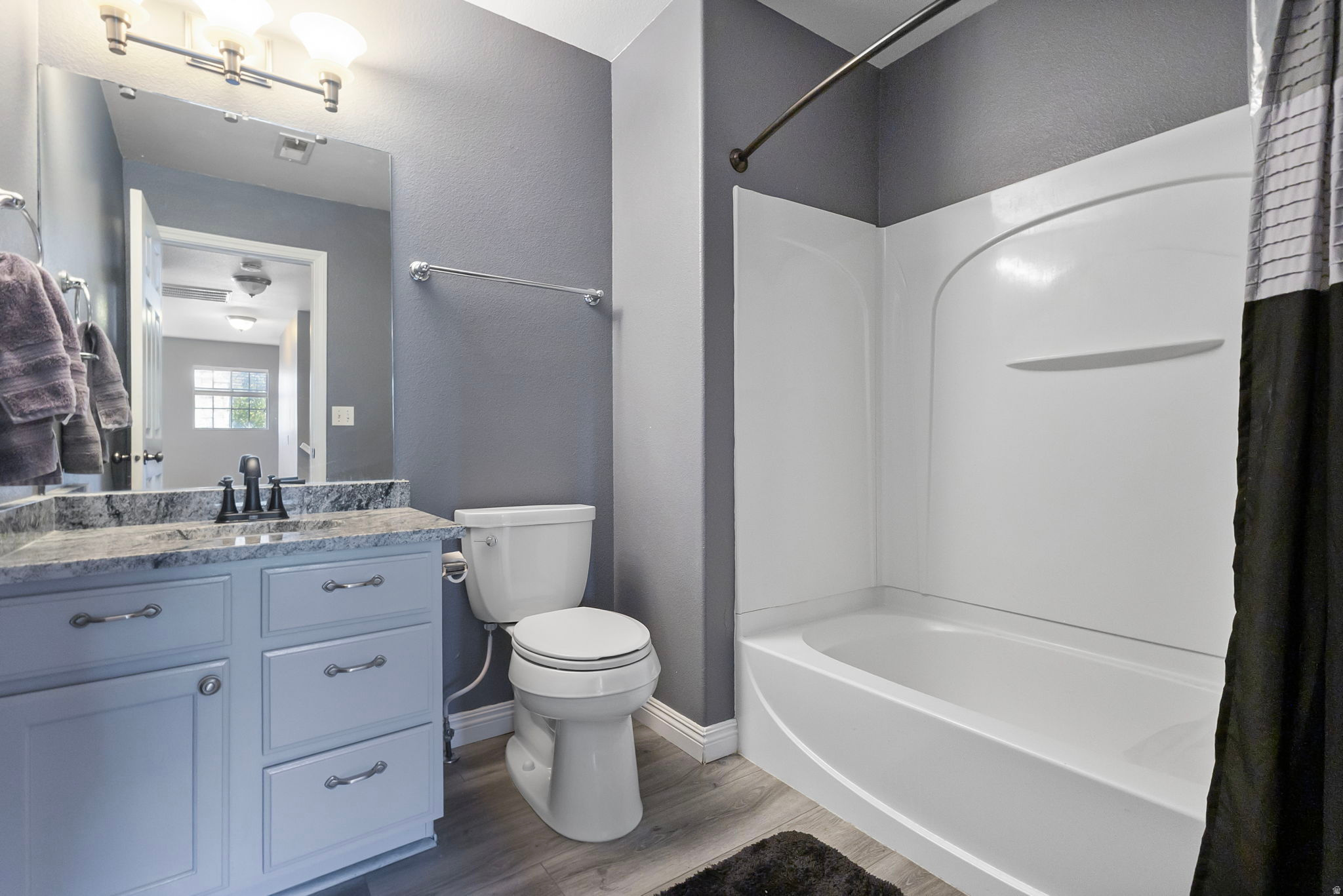 HAMILTON FARMS - Residential