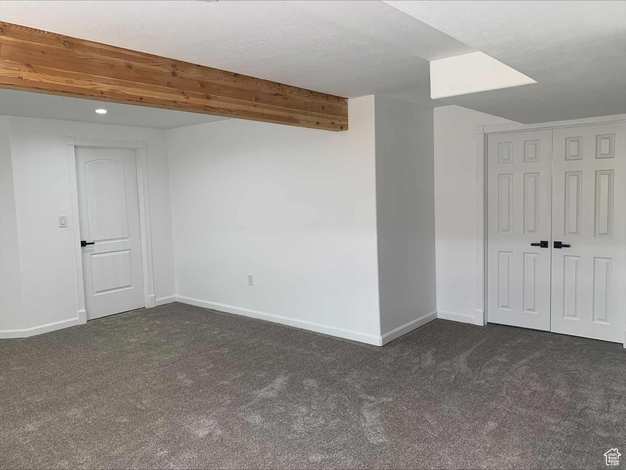 LITTLE RENO ESTATES - Residential