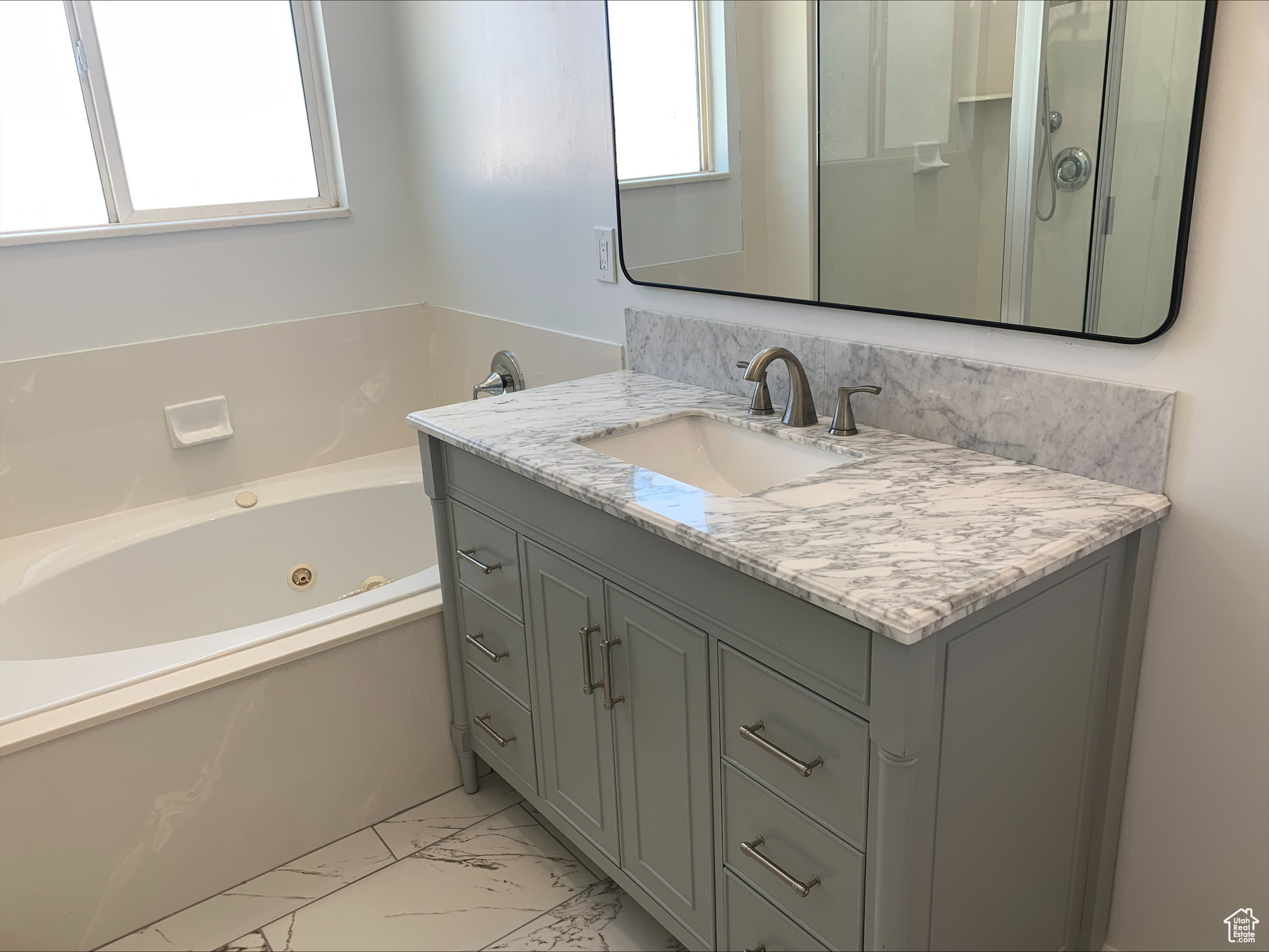 LITTLE RENO ESTATES - Residential