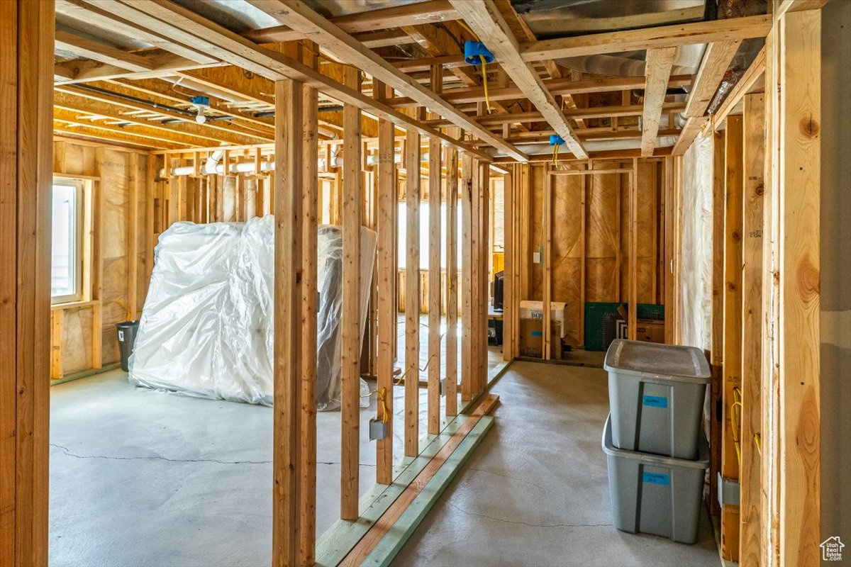 585 S 400, Hyrum, Utah image 35
