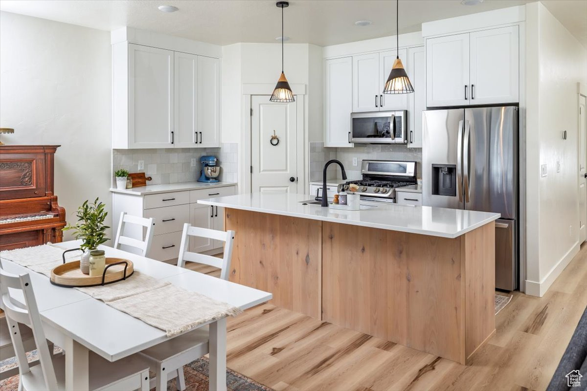 585 S 400, Hyrum, Utah image 21