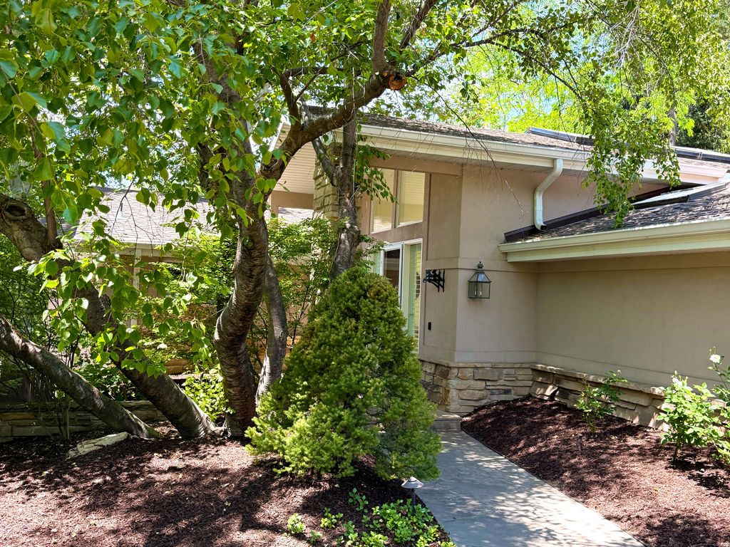 Photo of 1475 E MILITARY WAY N, Salt Lake City, UT 84103 (MLS # 2166675)