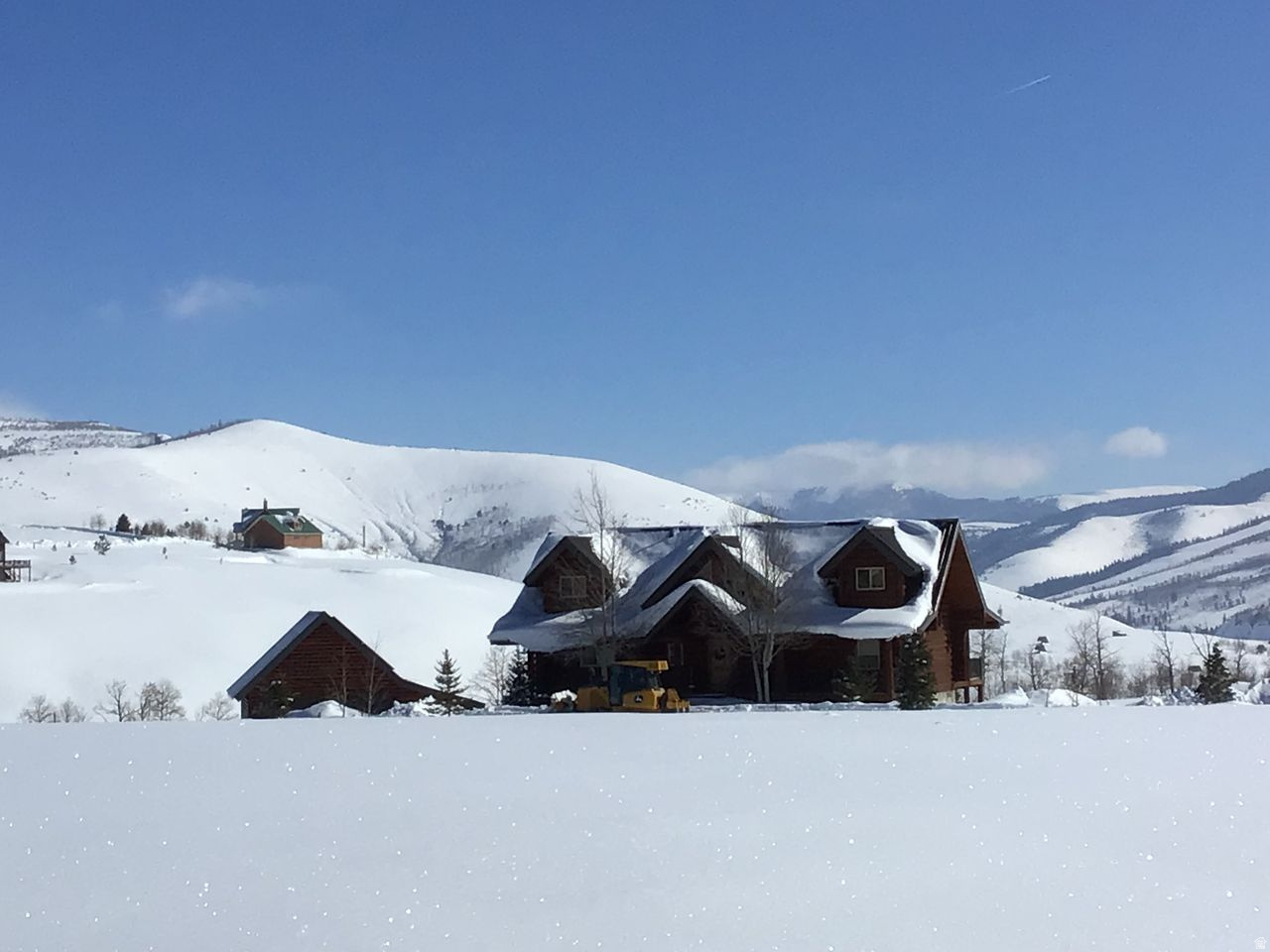 ASPEN COVE - Residential