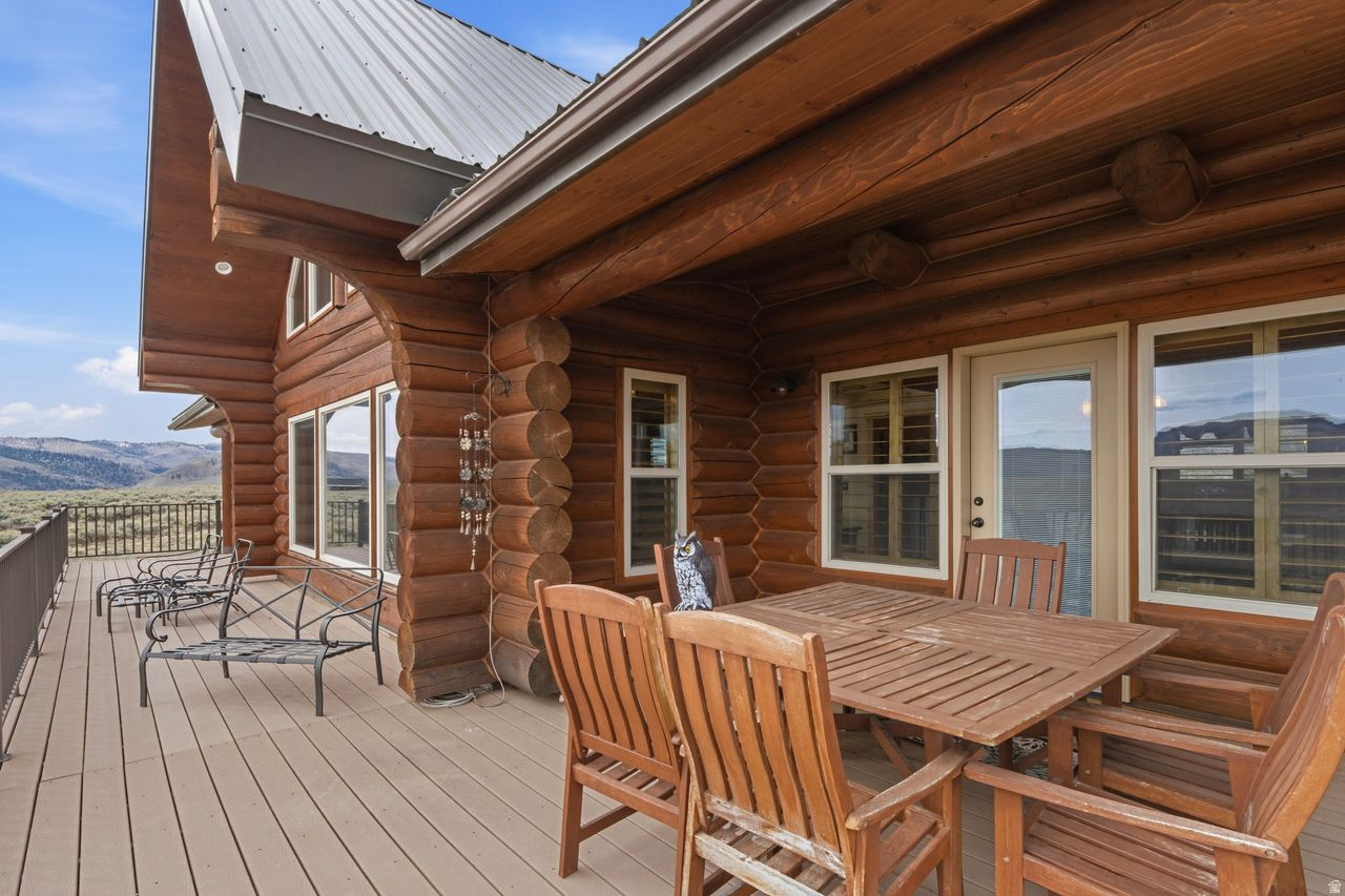 ASPEN COVE - Residential