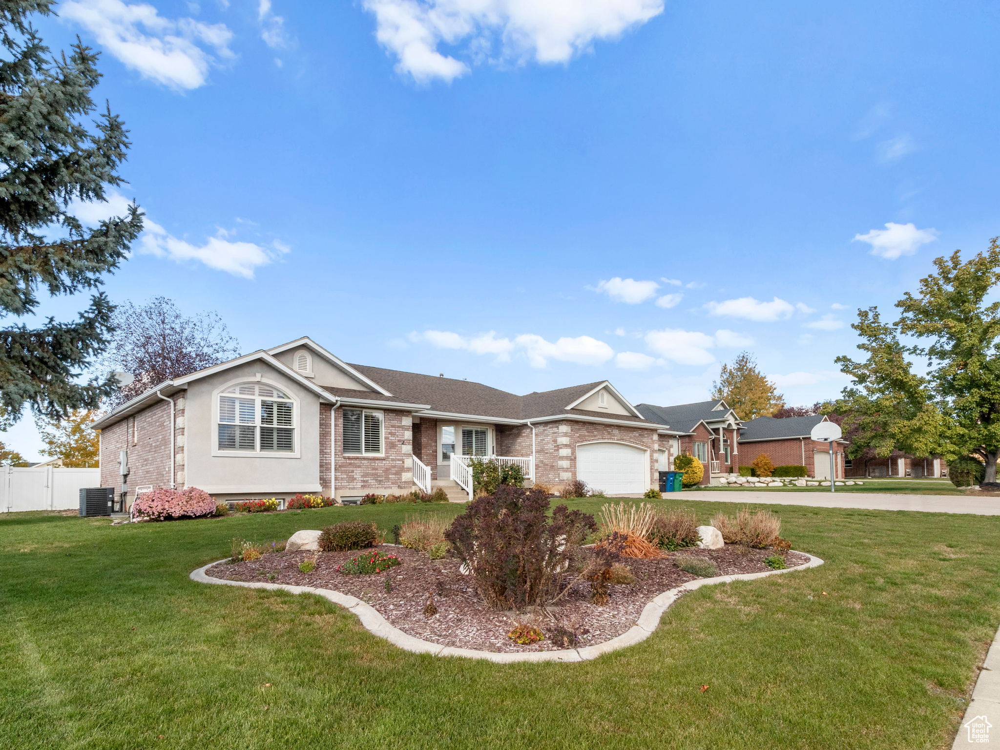 513 N Anita Dr, Kaysville, Utah image 1