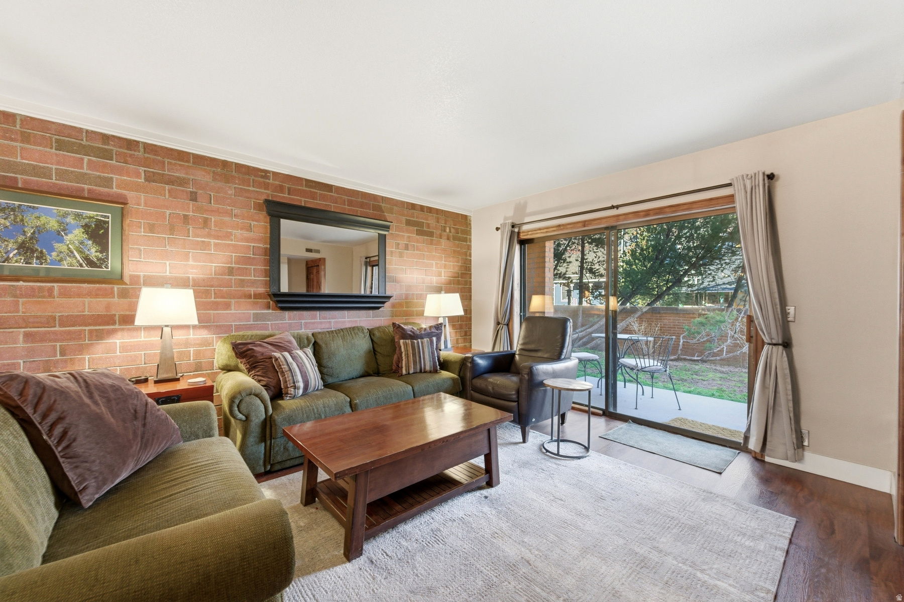 PARK STATION - Residential