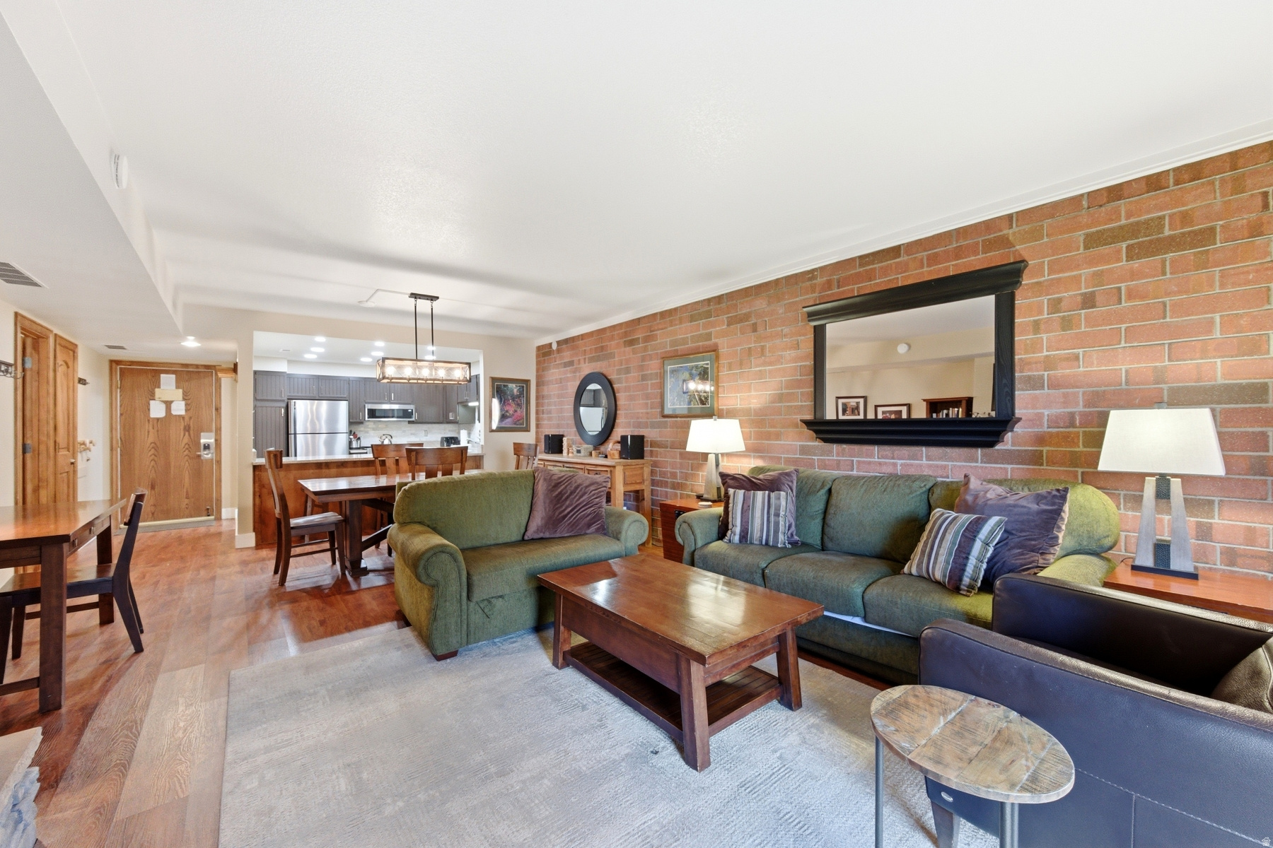 PARK STATION - Residential