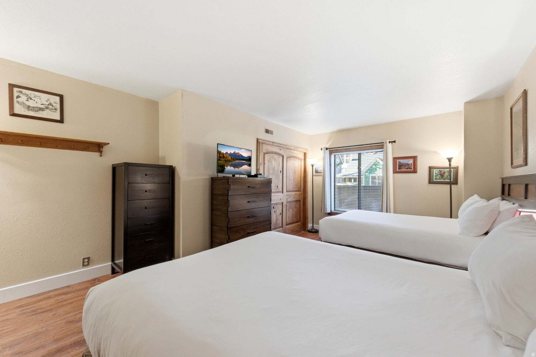 PARK STATION - Residential