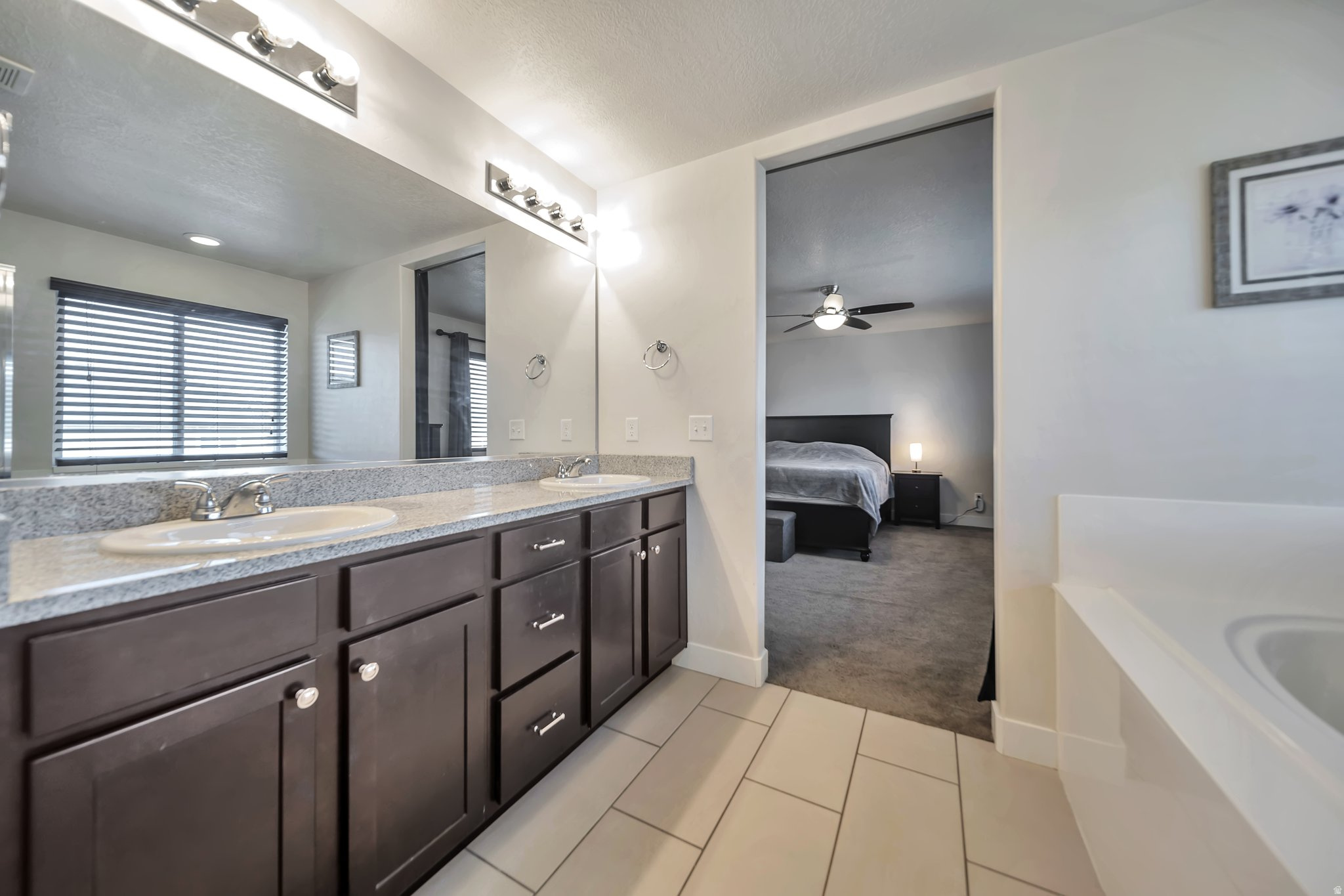 ARCHES PARK - Residential