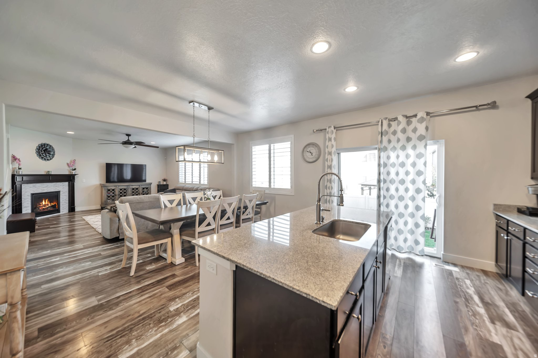 ARCHES PARK - Residential